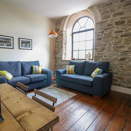The Old Carriage Works Villa Lostwithiel Exterior photo